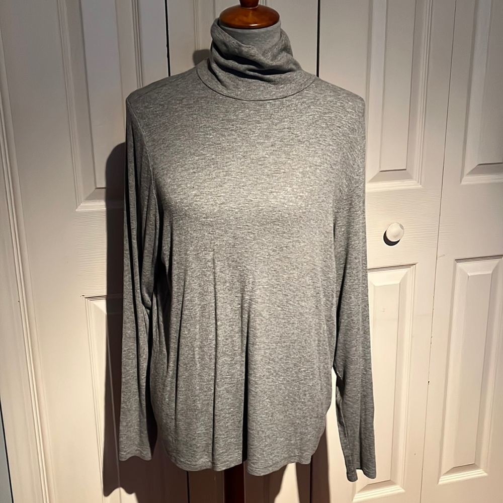 Aerie REAL SOFT long sleeve gray turtleneck, size XXL